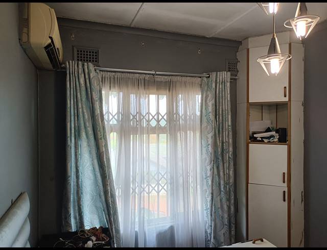 4 BEDROOM FREESTANDING FOR SALE IN UMGENI PARK